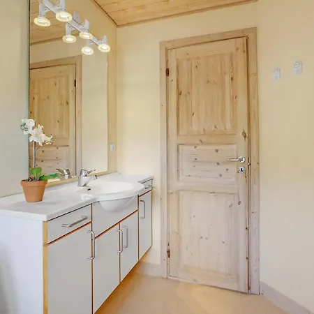 Сasa de vacaciones 5 Bedroom Lovely In Blåvand